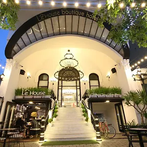 *** Hotel Le House Boutique - 100m To The Vietnam